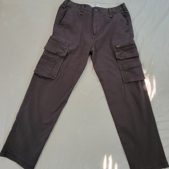 Hollister Other - Men's Cargo Pants - Brown